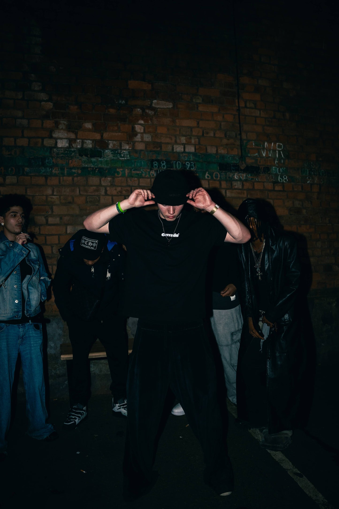 Black retro CERRADO “streetwear” boxy T-shirt